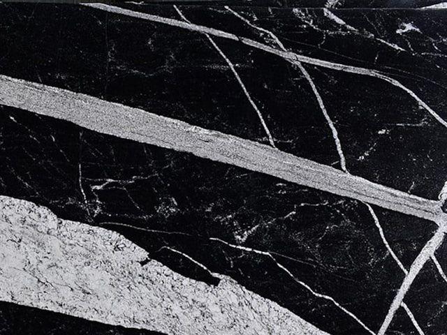 Maori Granite Countertop Sample