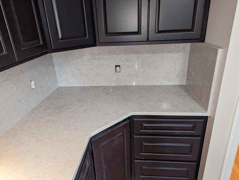 Audacity Quartz Countertop And Backsplash