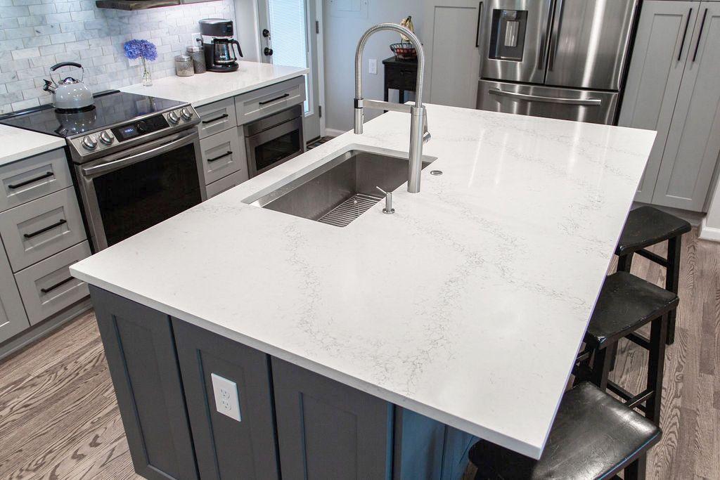 Calacatta Helena Quartz Countertops