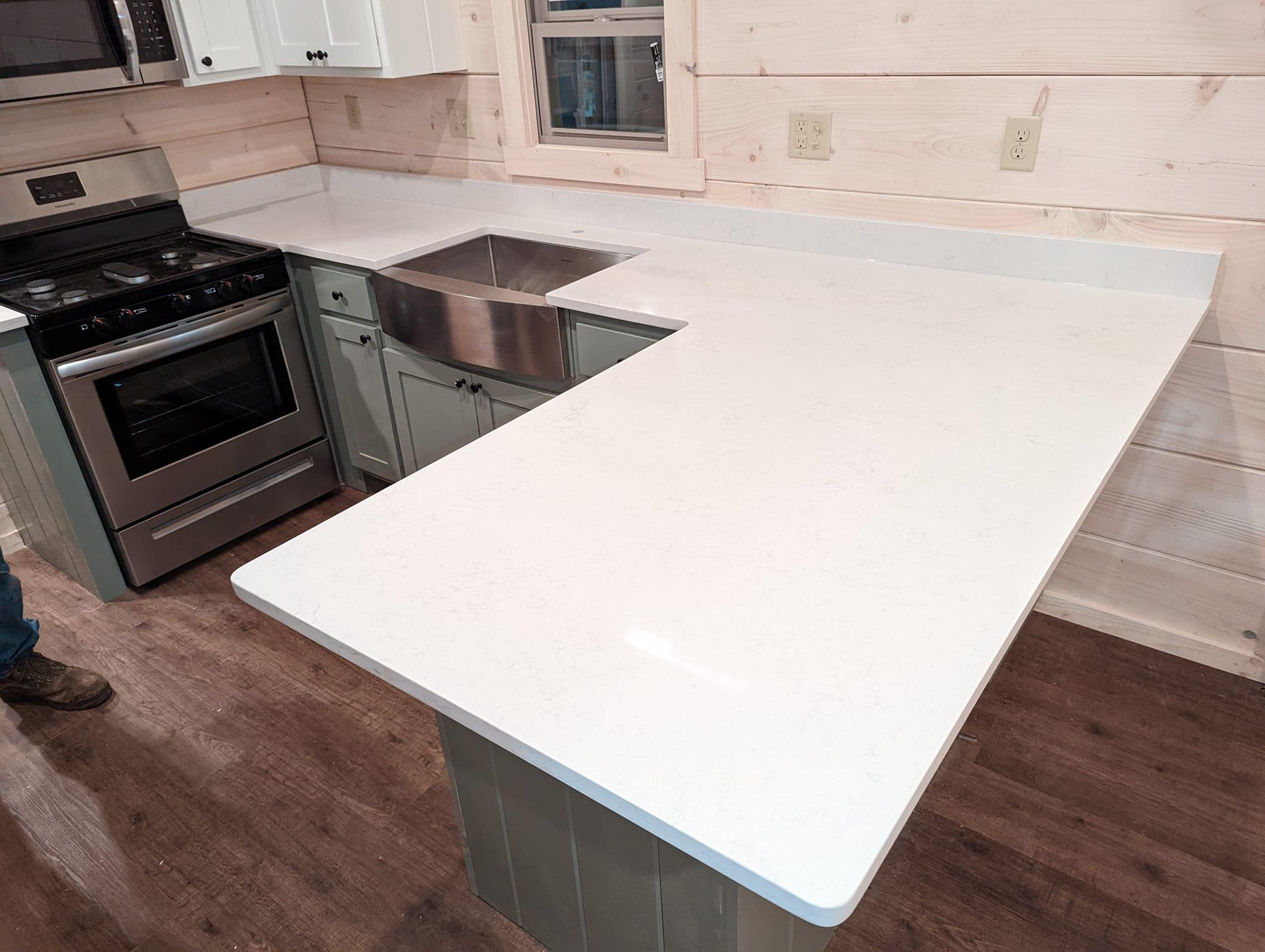 White Drift Quartz Countertop 